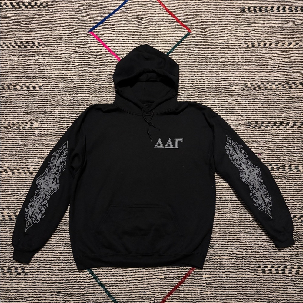 Black Tour Hoodie chrome style sleeves Sz L